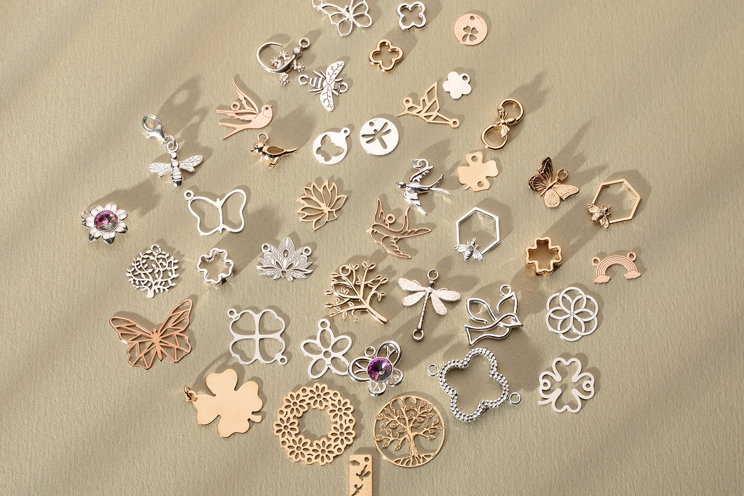 Срібні та золоті напівфабрикати jewellComponenti per gioielli semilavorati in argento e oro del produttore 925CRAFTery компоненти від виробника 925CRAFT